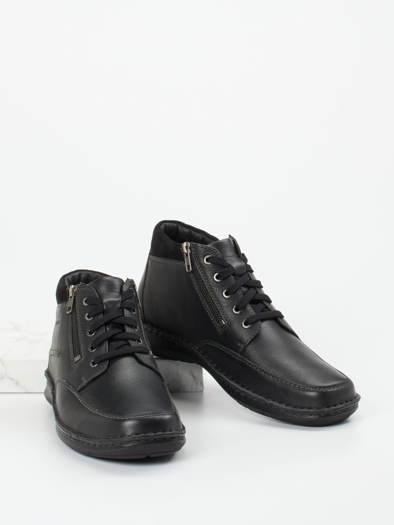 Boot schwarz 4801009059604