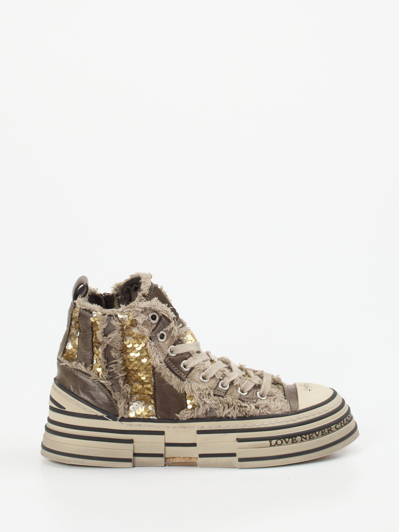 Sneaker High braun 1673296000101