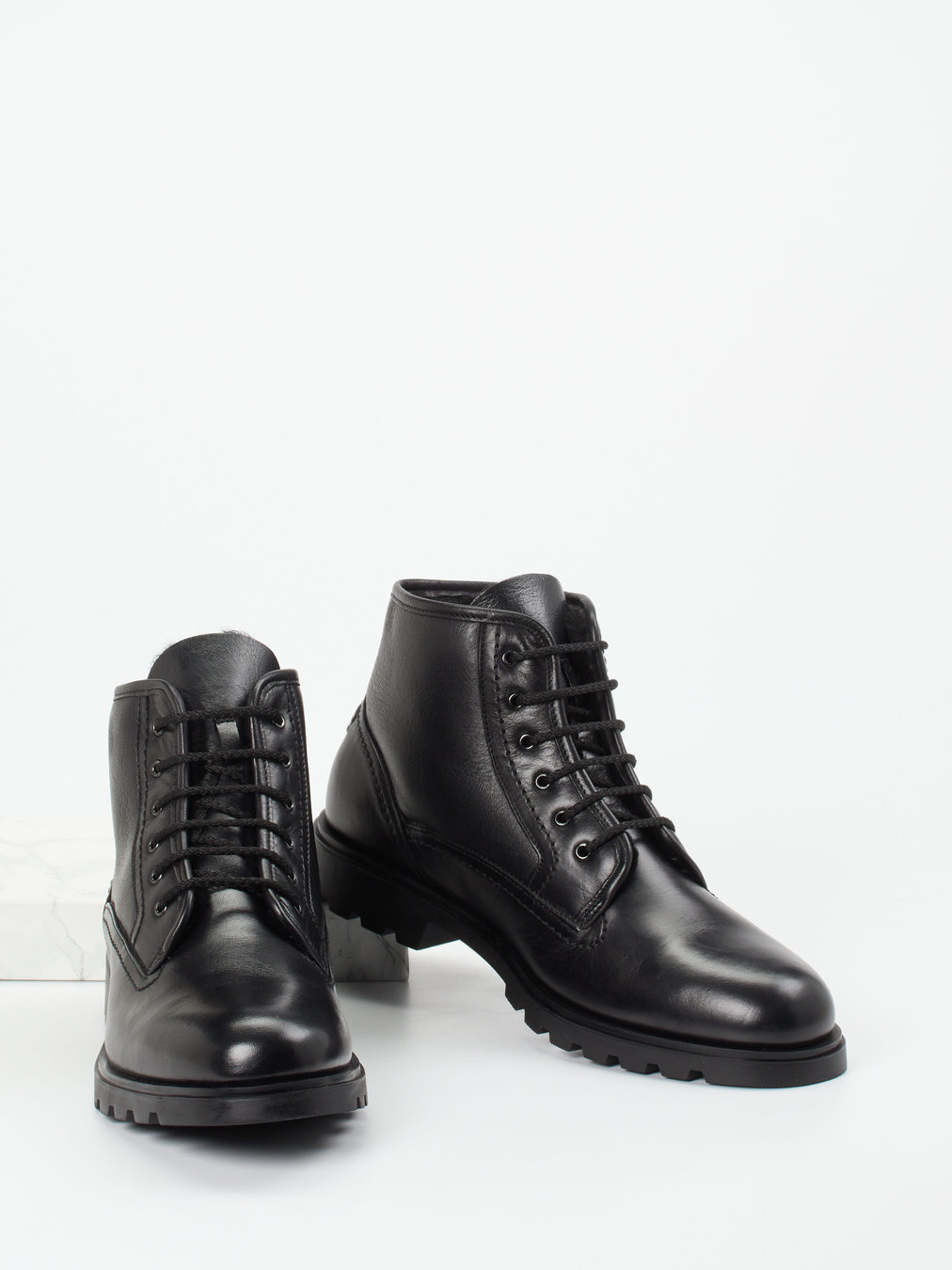 Boot schwarz 4801009058104