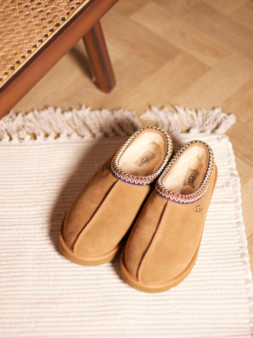 Hausschuh braun 7472259000202