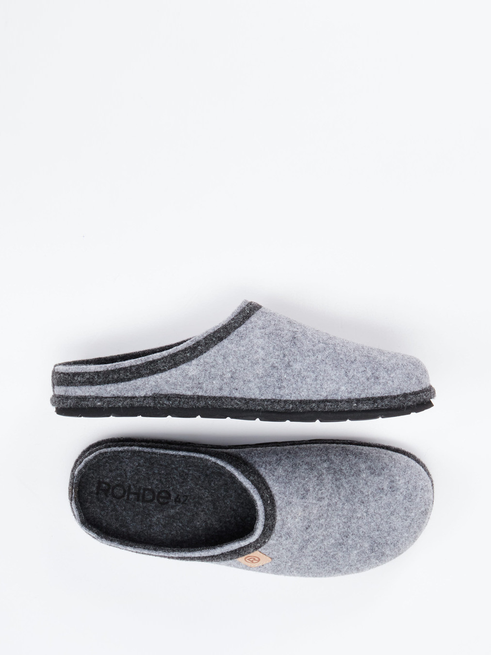 Pantolette grau 7463459001804