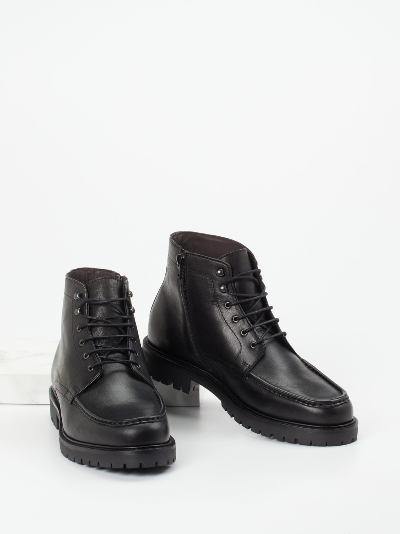 Boot schwarz 4701009078804