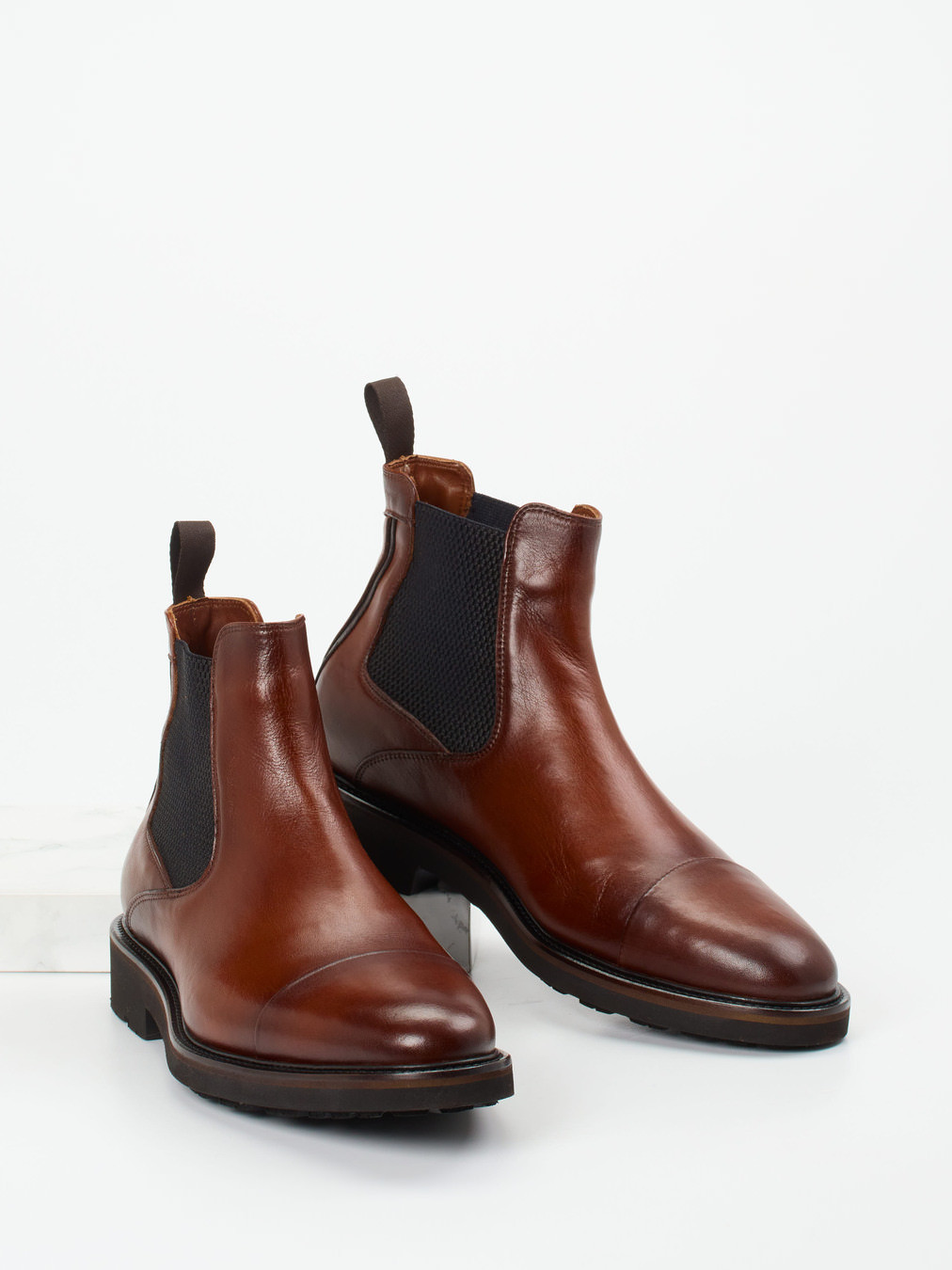 Boot braun 4811229000704