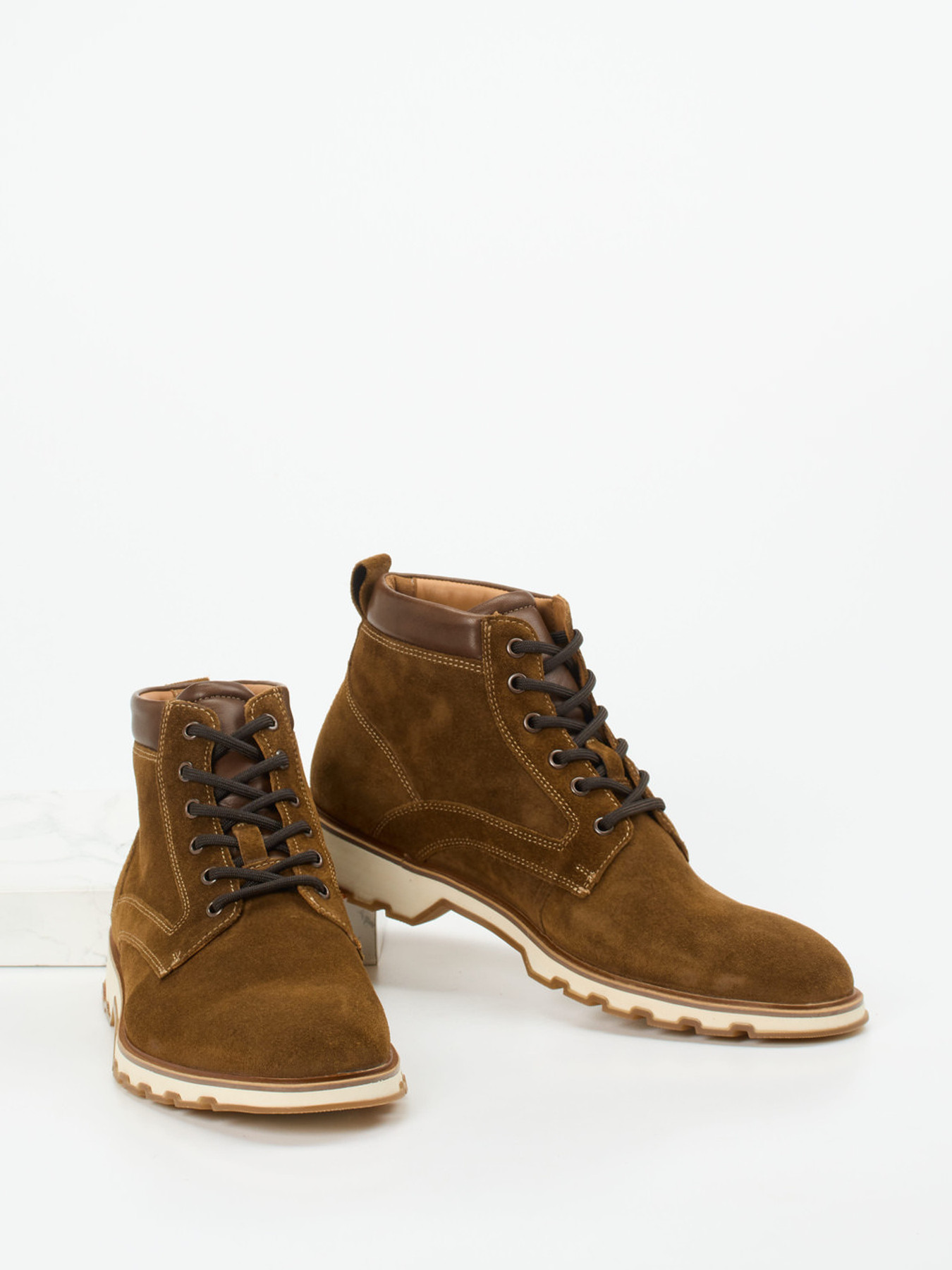 Boot braun 4701229064004