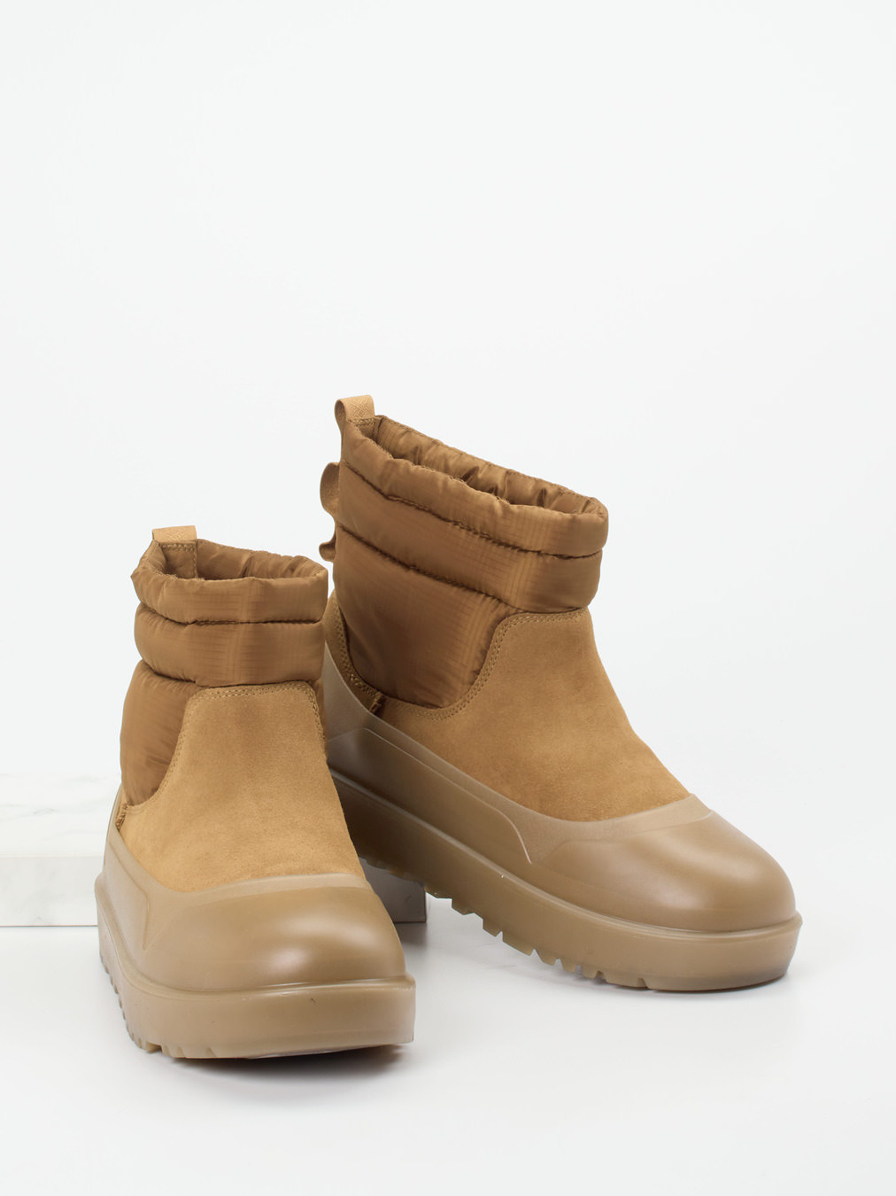 Boot braun 4811289000804