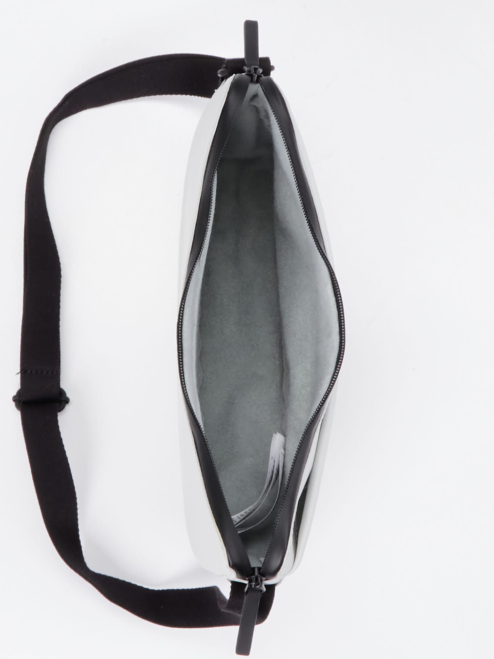 Crossbody Bag silber 9309449000104