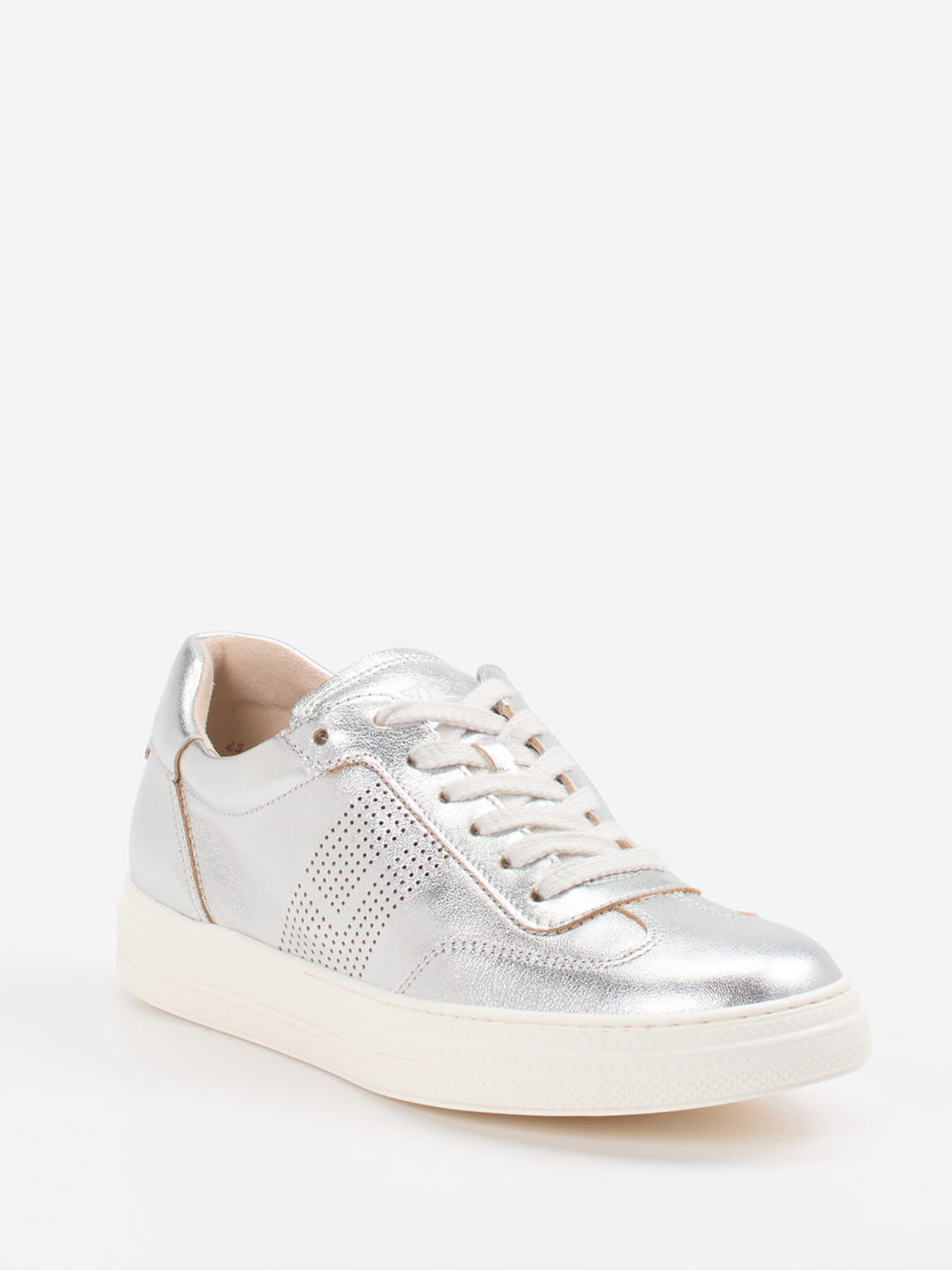 Sneaker silber 1663449008406