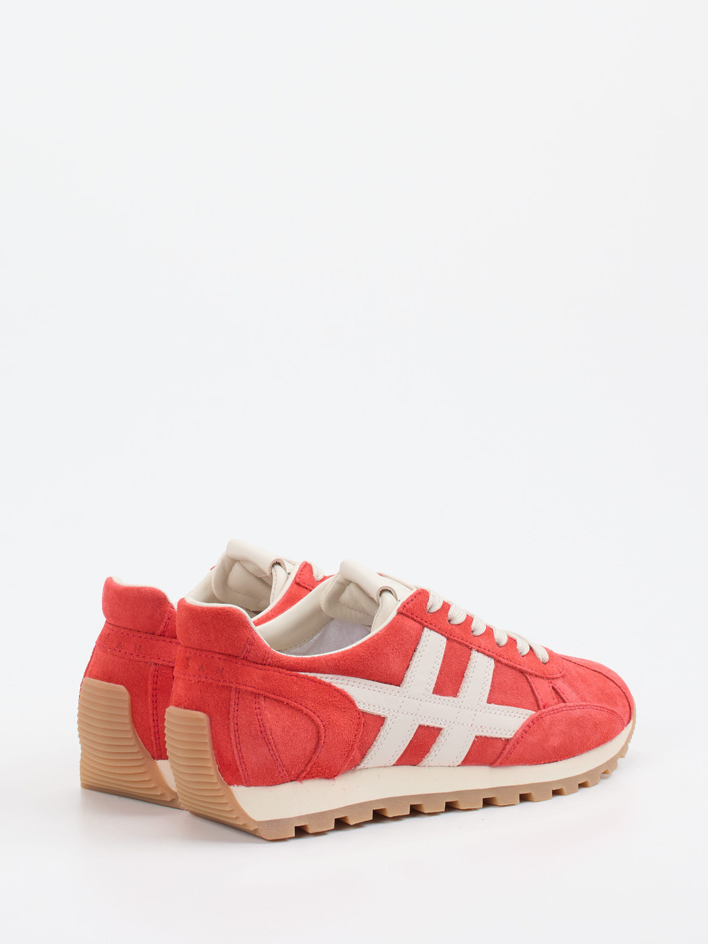 Sneaker rot 1661559003803