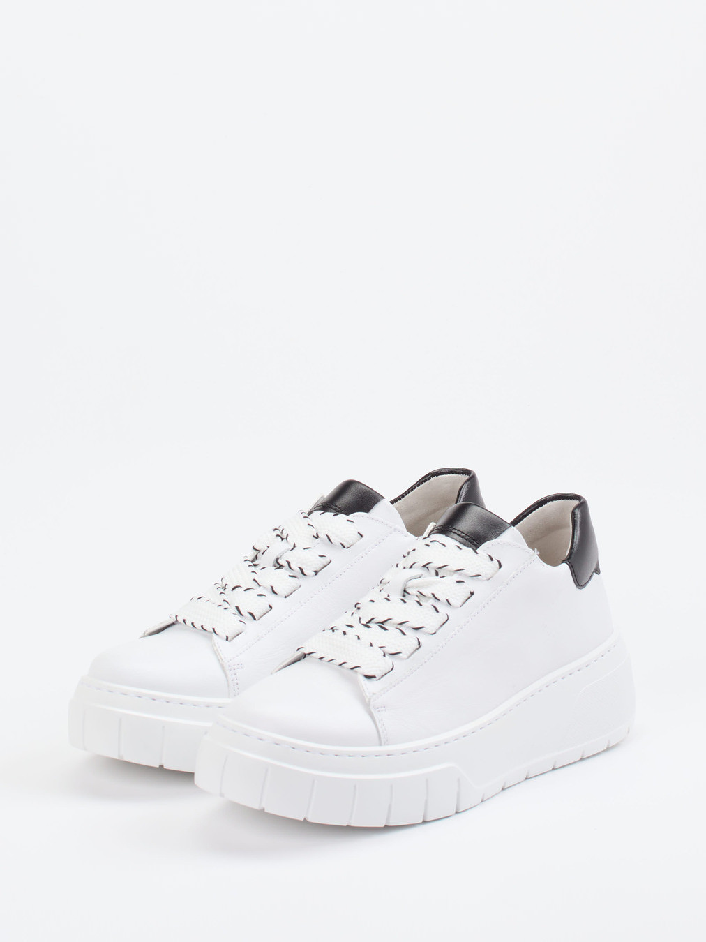 Sneaker weiß 1663790002502