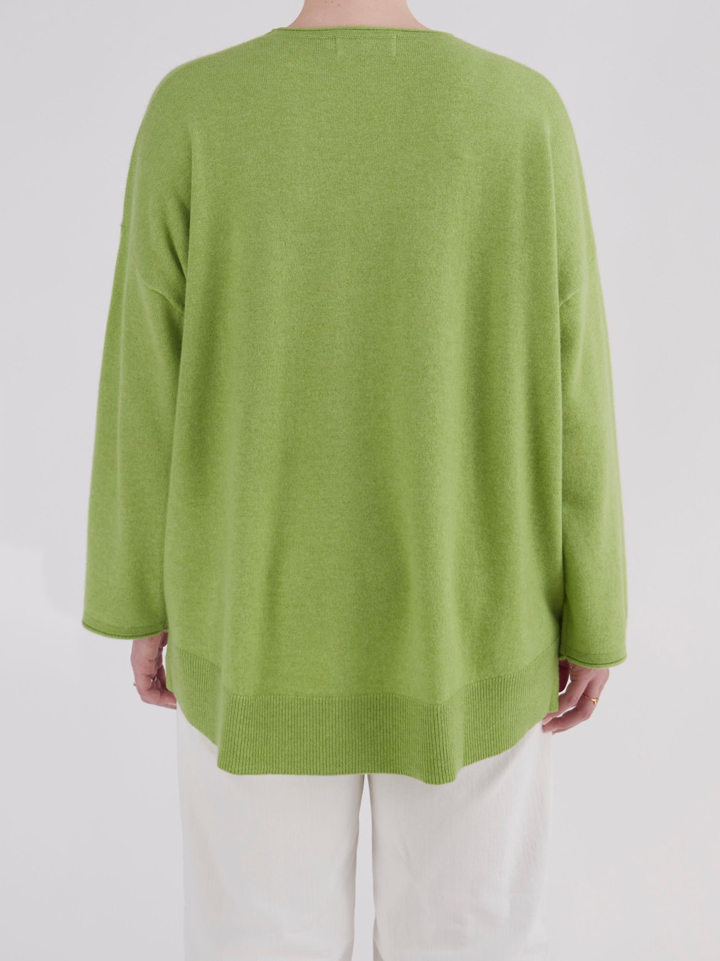 Pullover grün 9341699000301