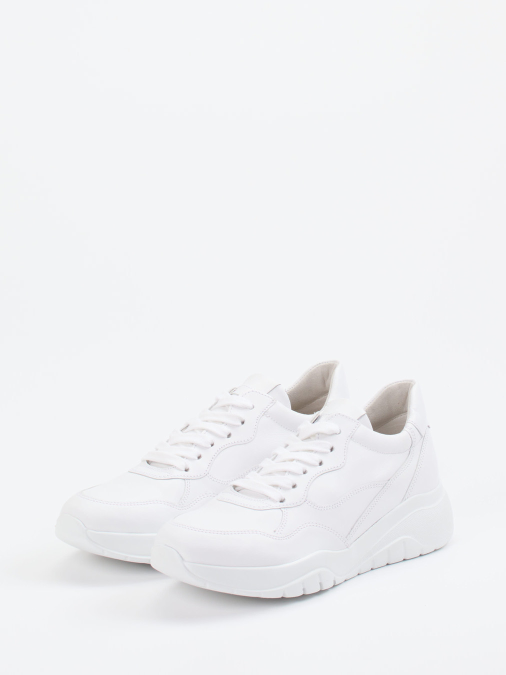 Sneaker weiß 1663799032302