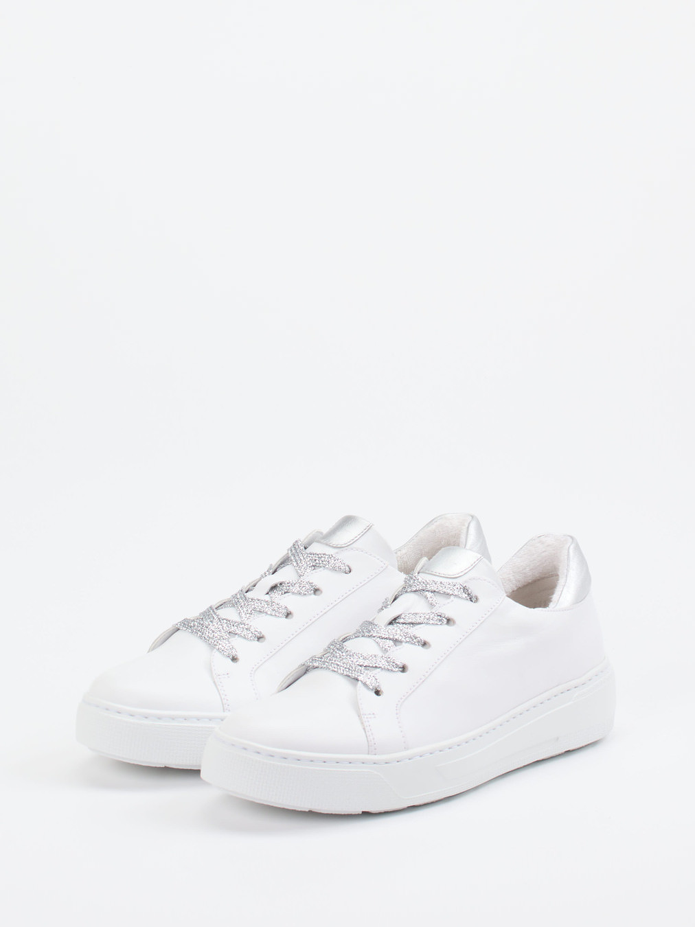 Sneaker weiß 1663794008602