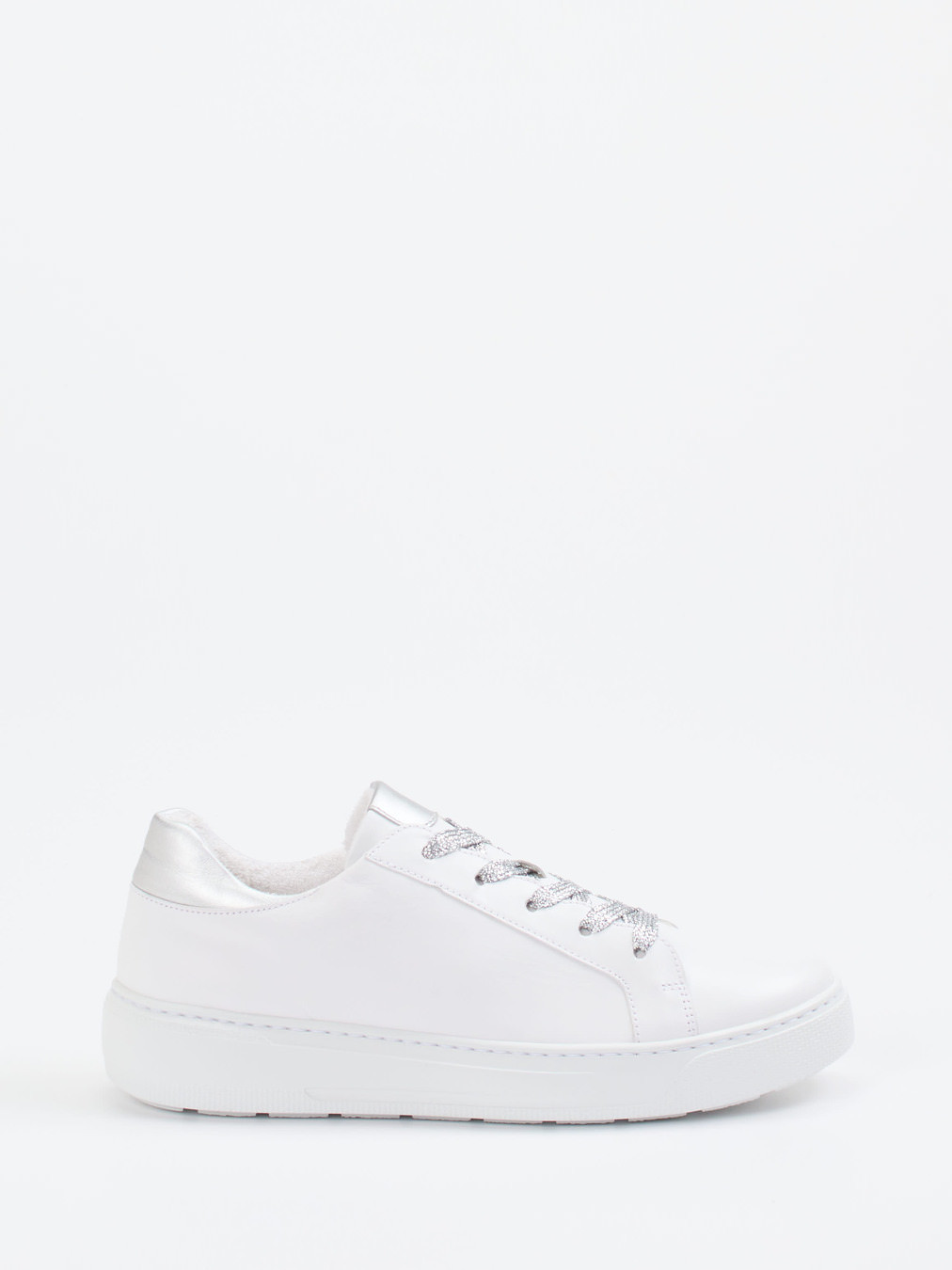 Sneaker weiß 1663794008601
