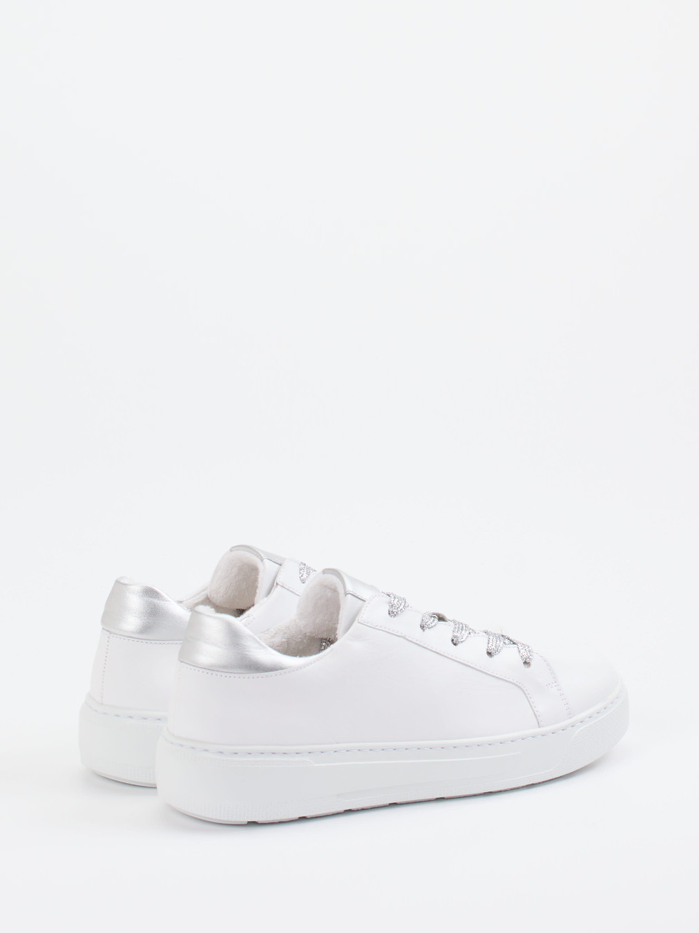Sneaker weiß 1663794008603