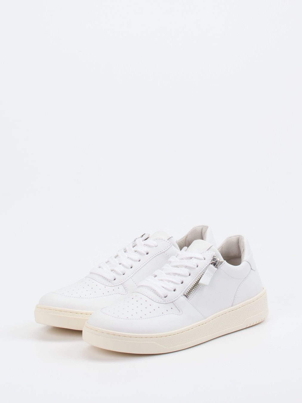 Sneaker weiß 1661799023702