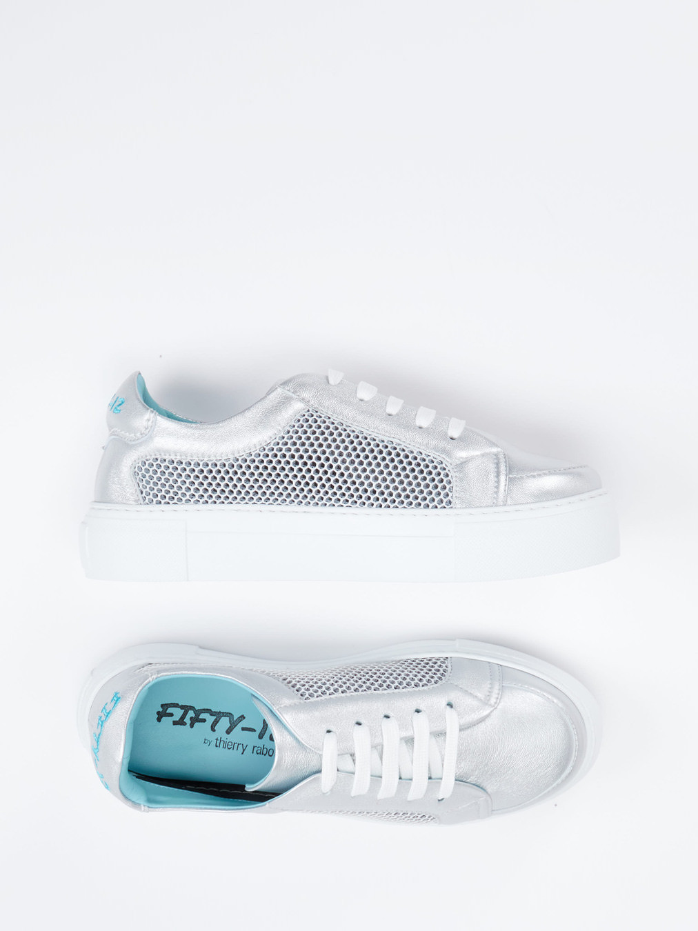 Sneaker silber 1663449008504