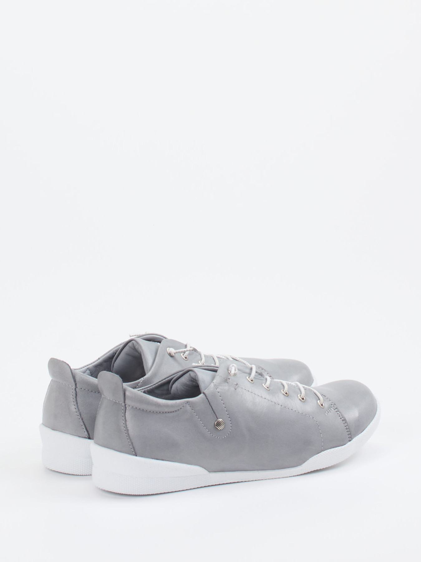 Sneaker silber 2661449005703