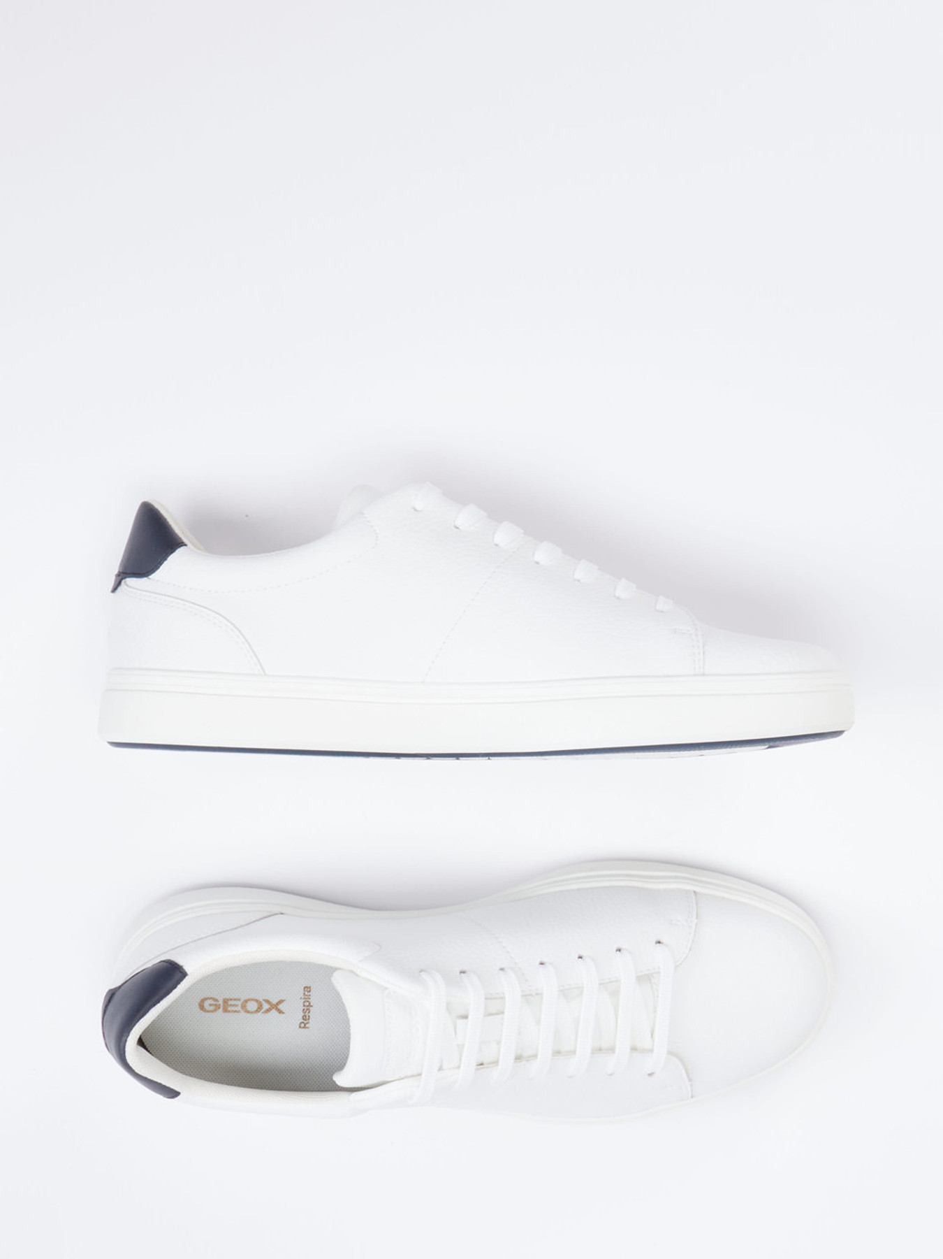 Sneaker weiß 4661799051304