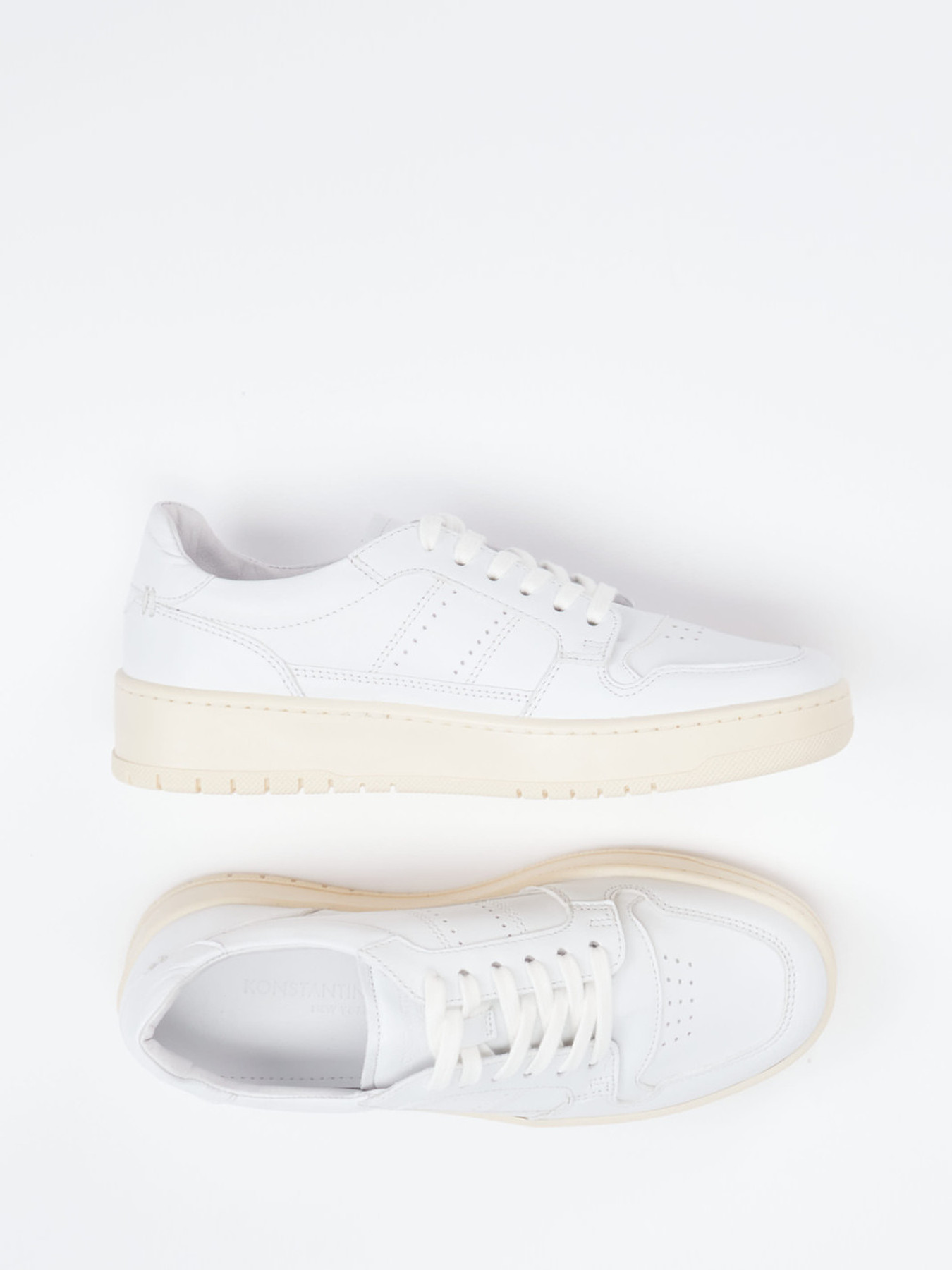 Sneaker weiß 1661799024304