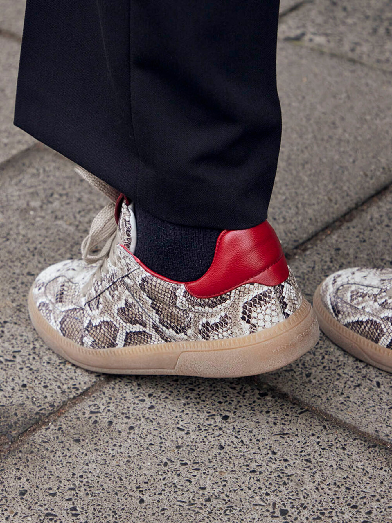 Sneaker beige 1661325000102