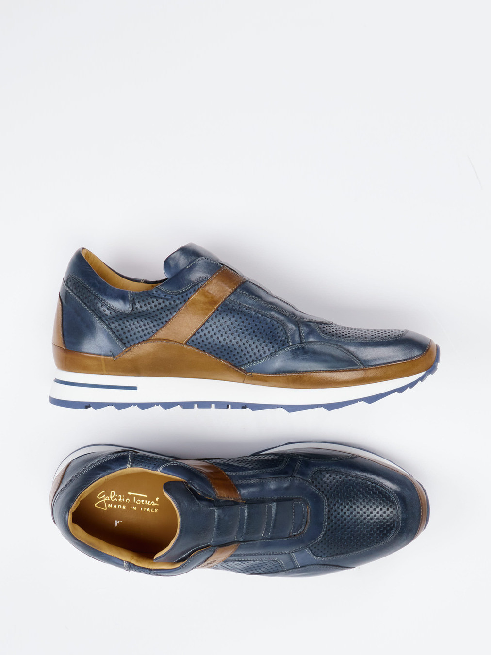 Slipper blau 4561102000804