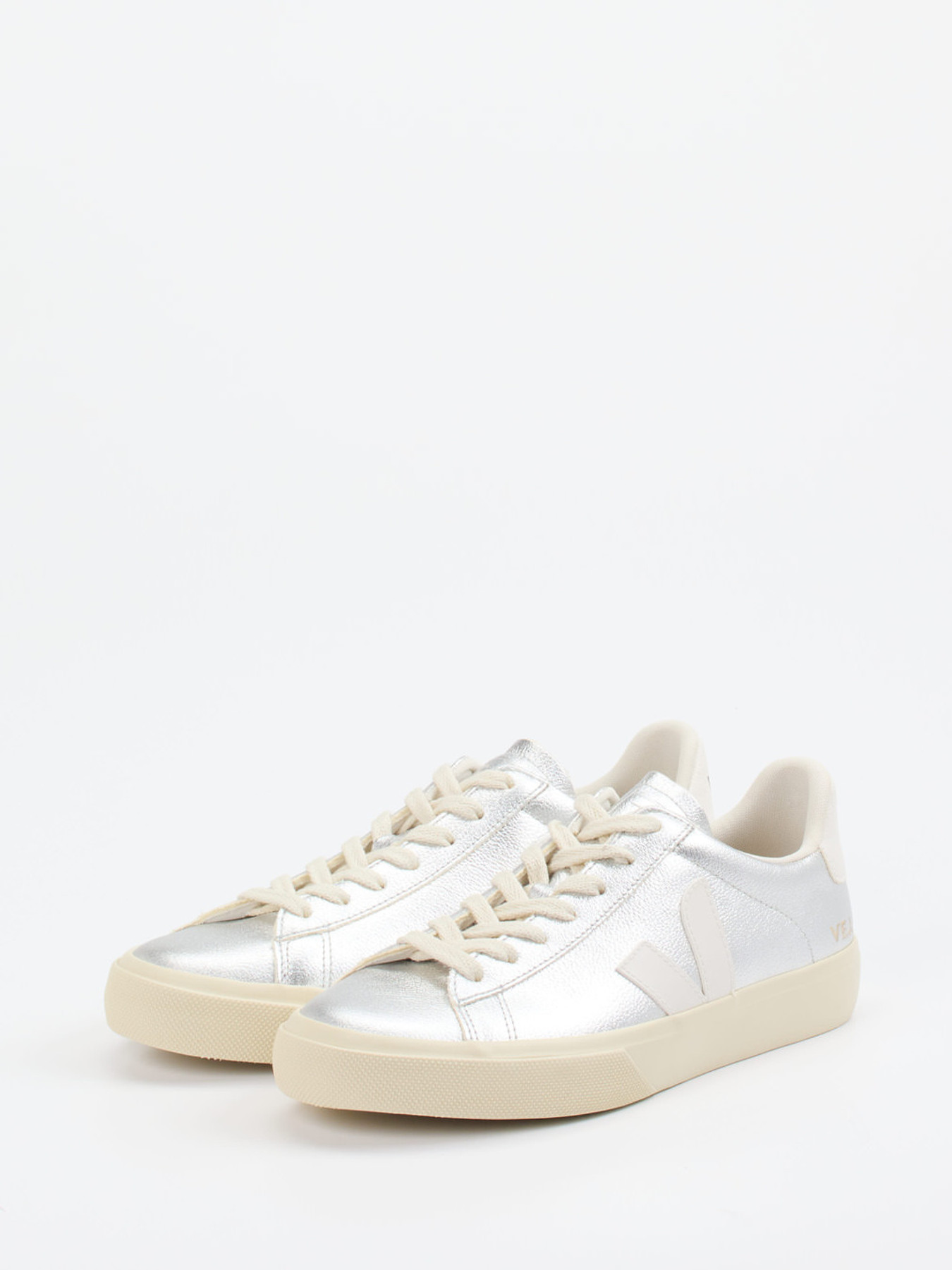 Sneaker silber 1661449008902