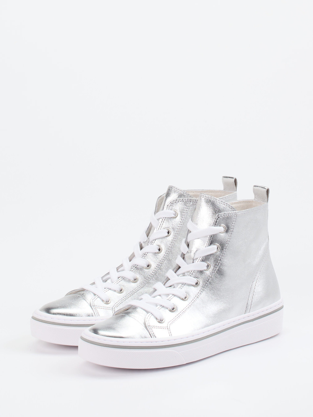 Sneaker High silber 1673449000902