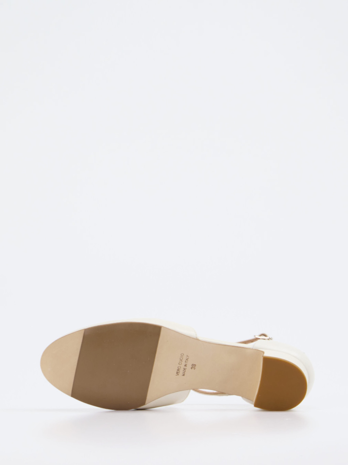 Pumps weiß 1322739000105