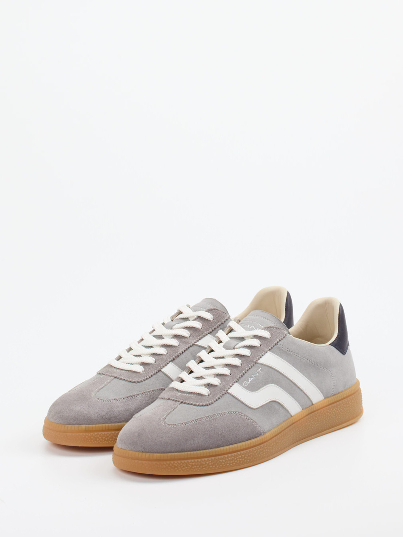 Sneaker grau 4661494001902