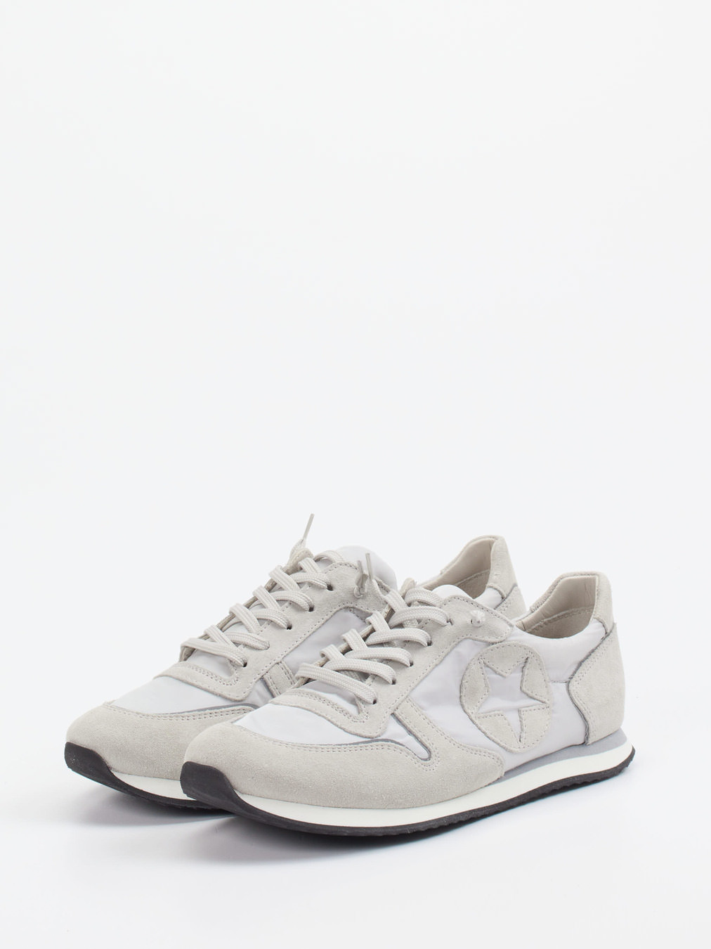 Sneaker grau 1661499005602