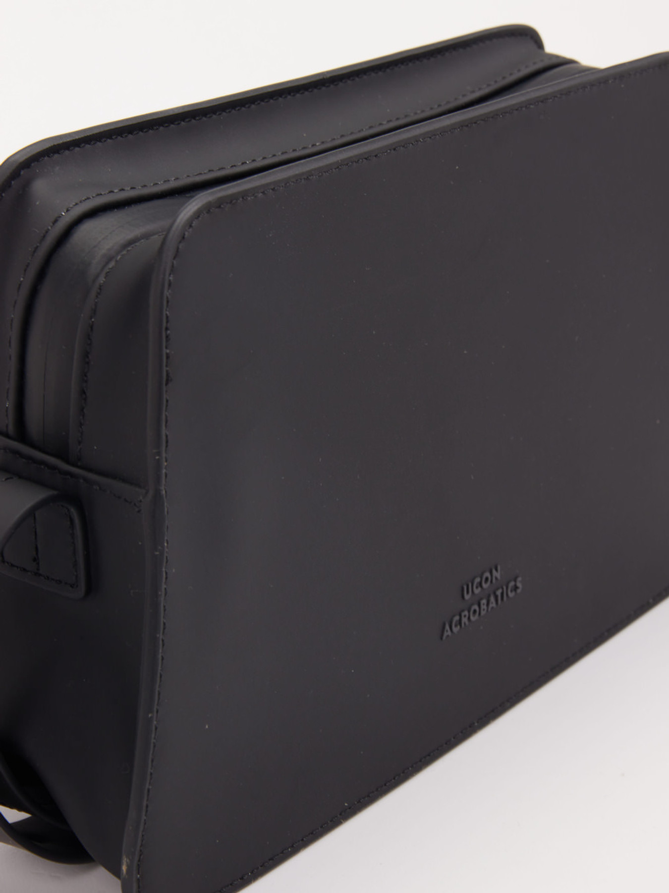 Umhängetasche schwarz 9301009003905