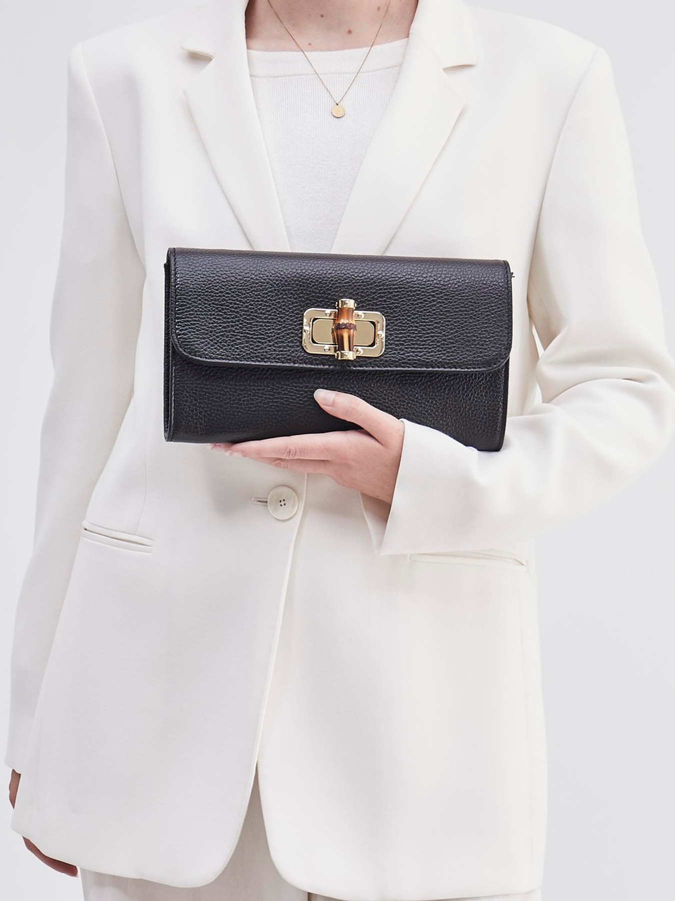 Umhänge-/ Minitasche schwarz 9391009006906