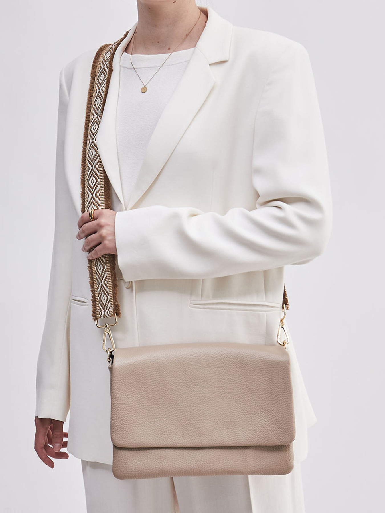 Umhängetasche braun 9391249001006