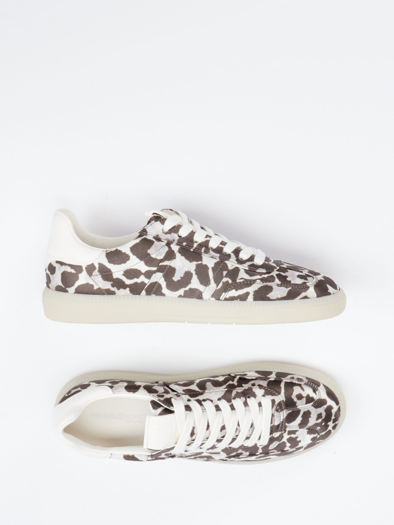 Sneaker grau 1661442000304