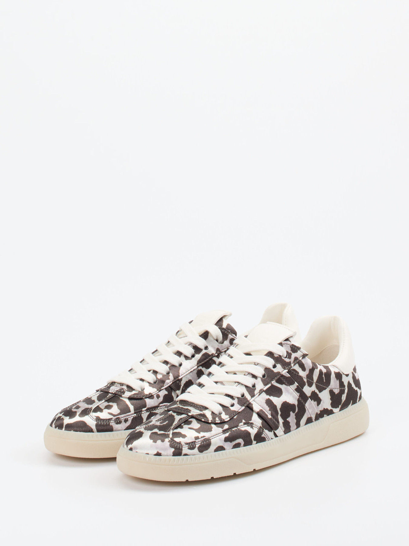 Sneaker grau 1661442000302