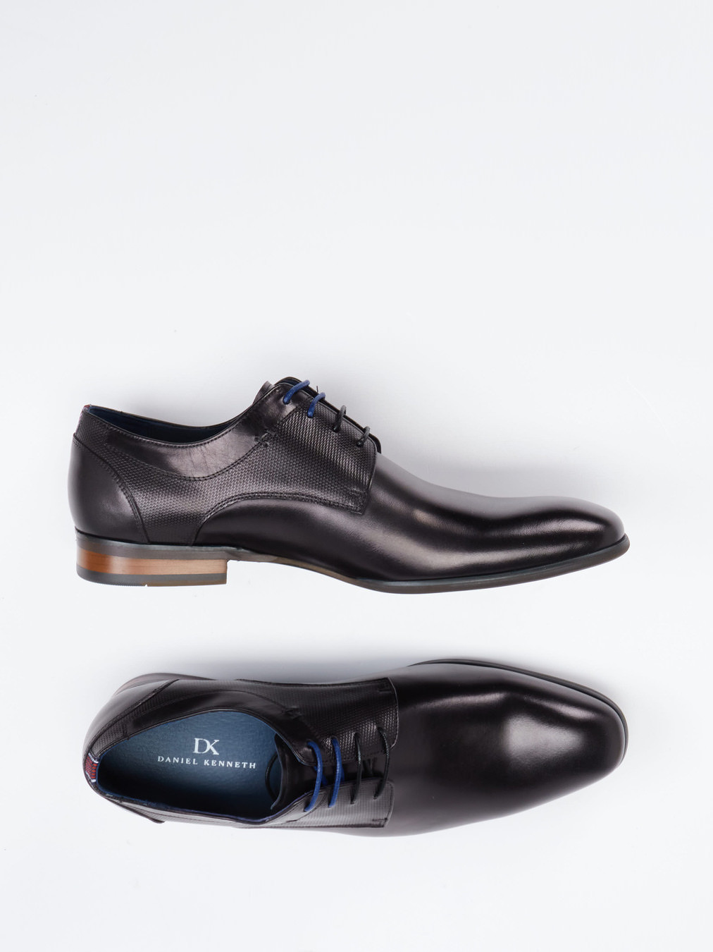 Schnürschuh schwarz 4610009126104