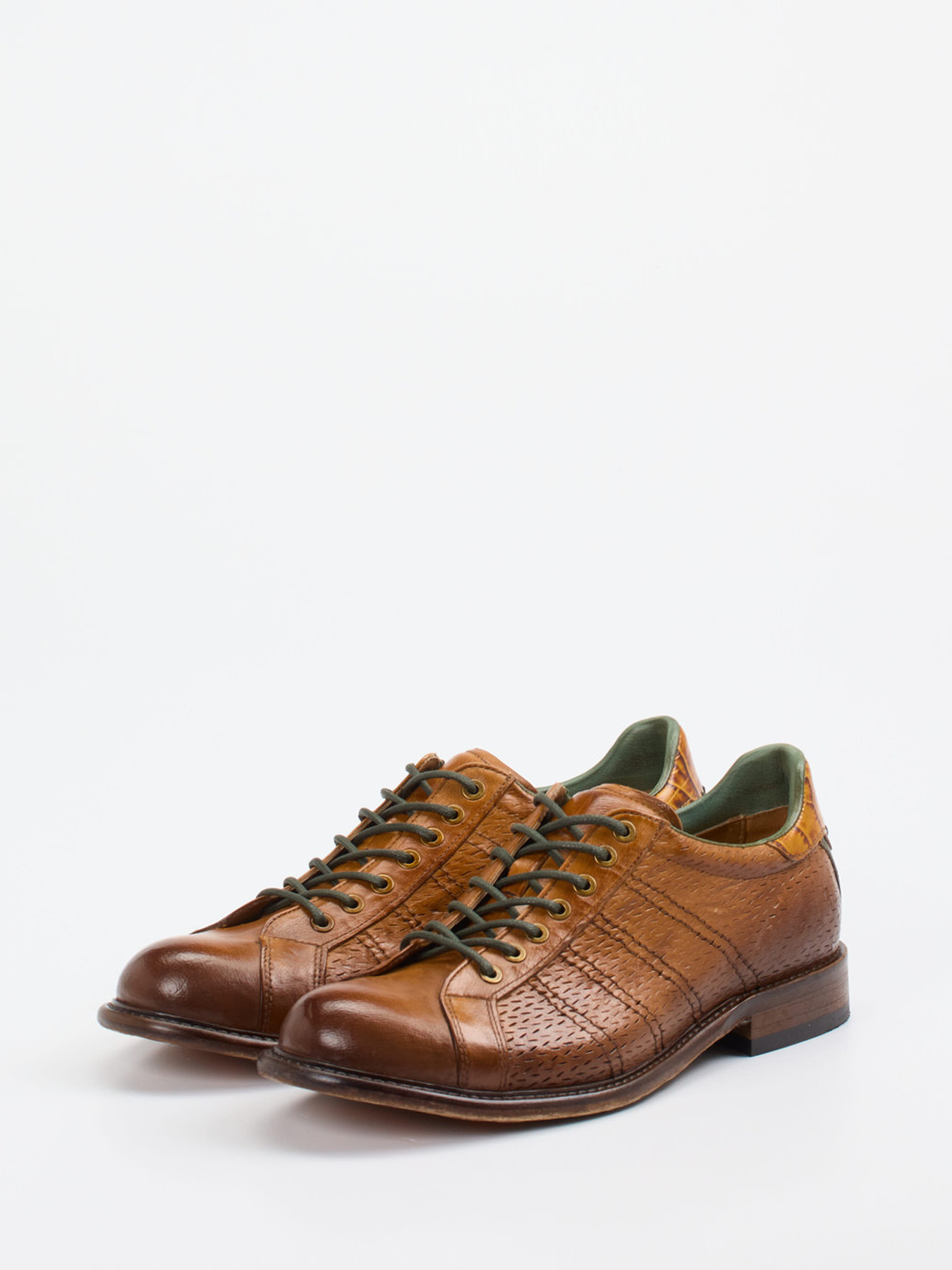 Schnürschuh braun 4601229020602