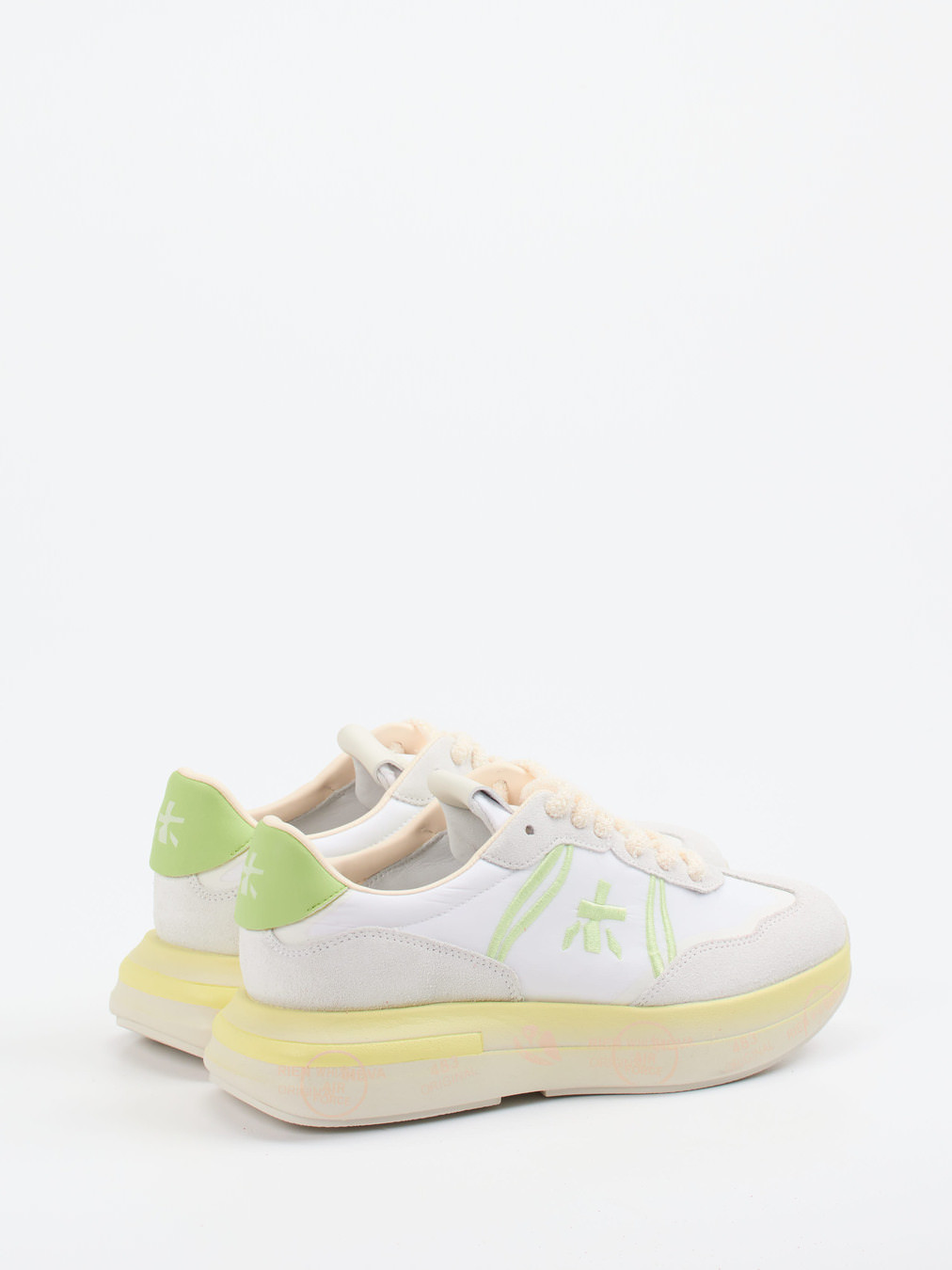 Sneaker Cassie weiß 1663768000103
