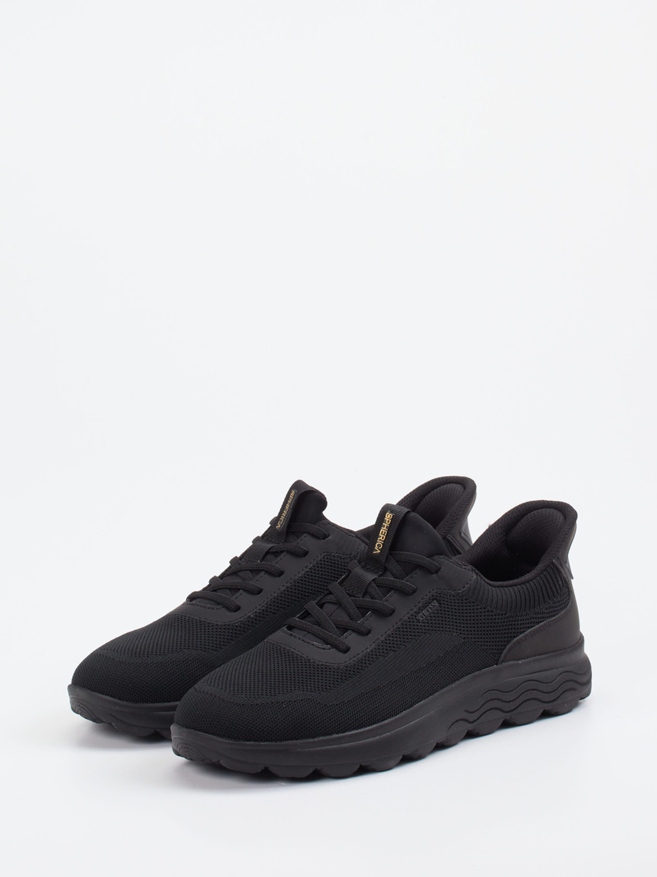 Sneaker schwarz 4661009067402