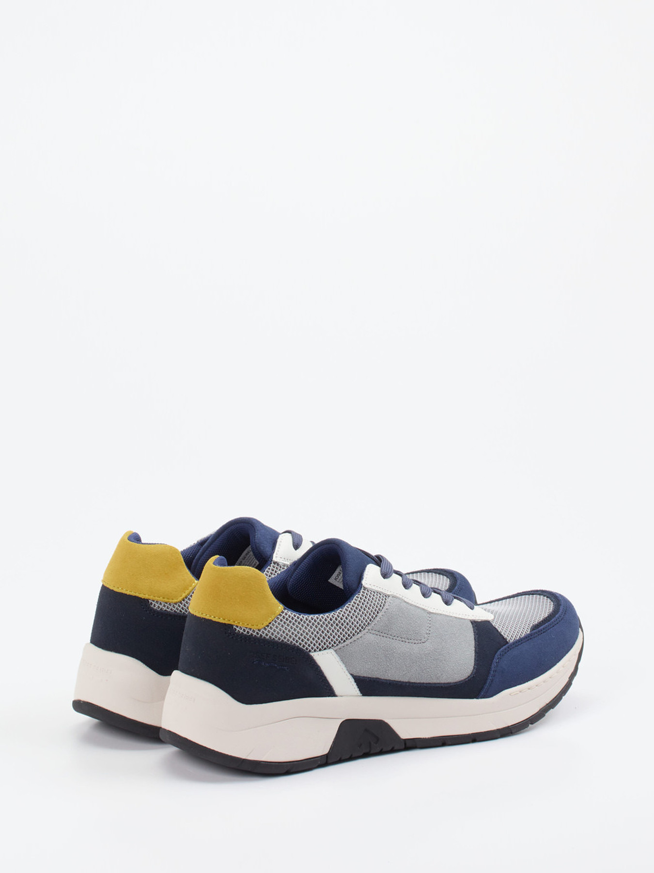 Sneaker grau 4661401003303