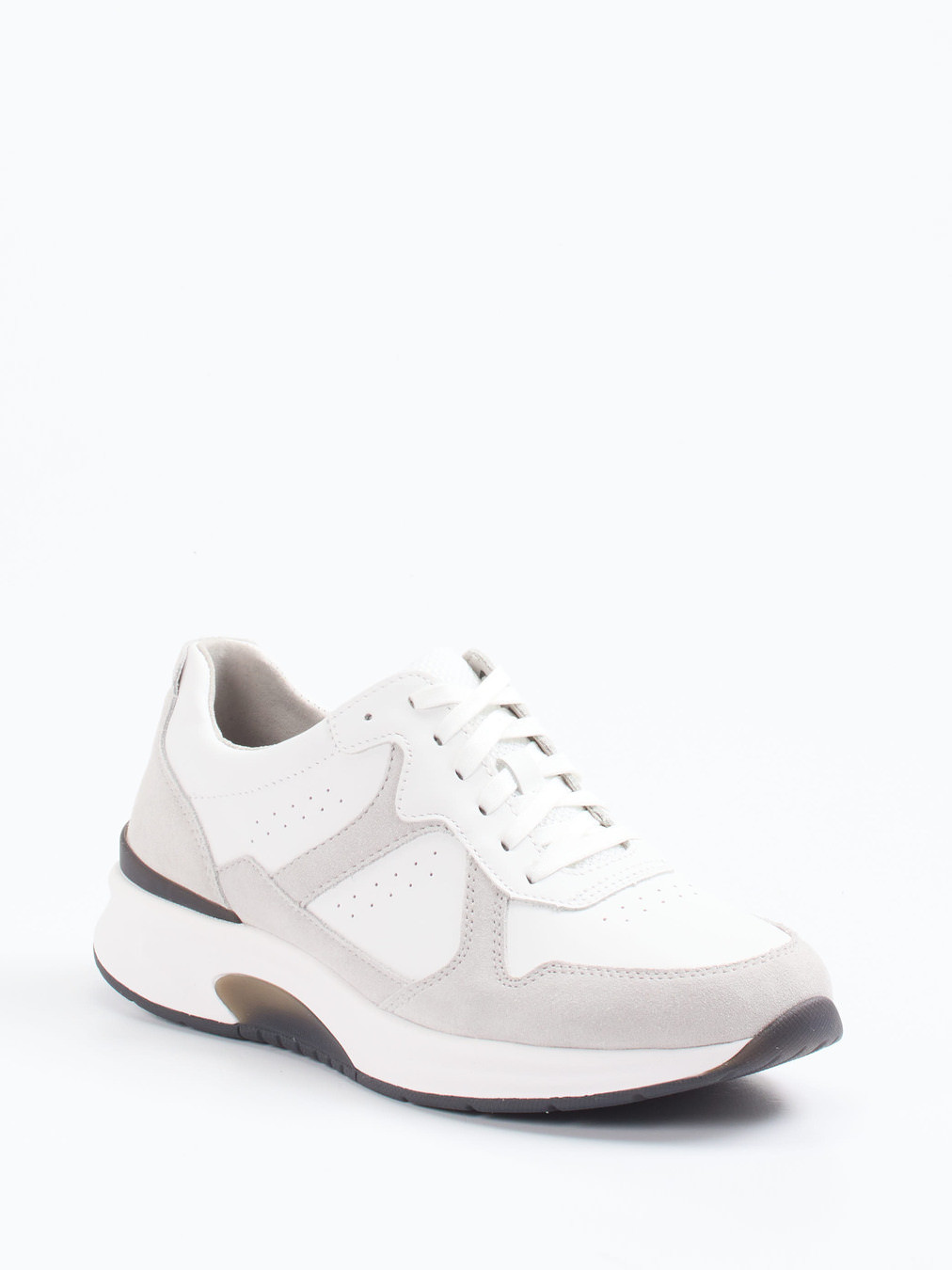 Sneaker weiß 4661749000206