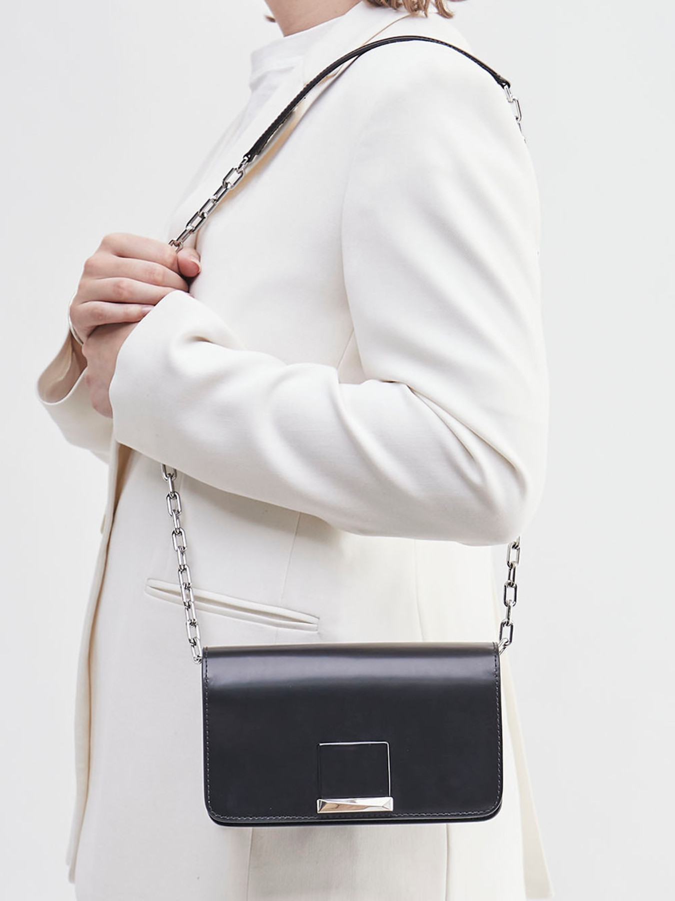 Umhängetasche schwarz 9391009007506