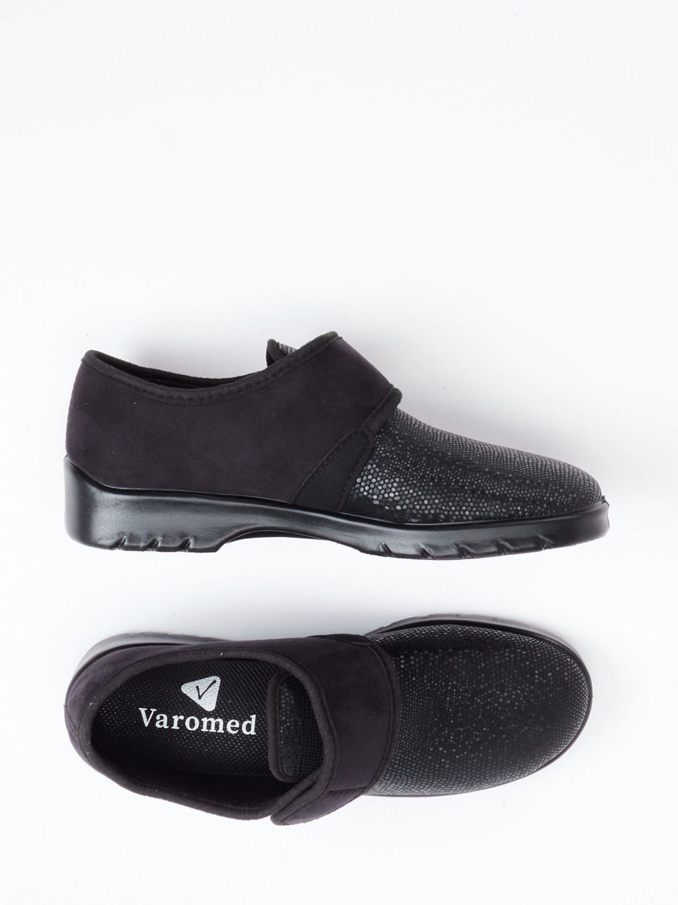 Hausschuh schwarz 7113009001604