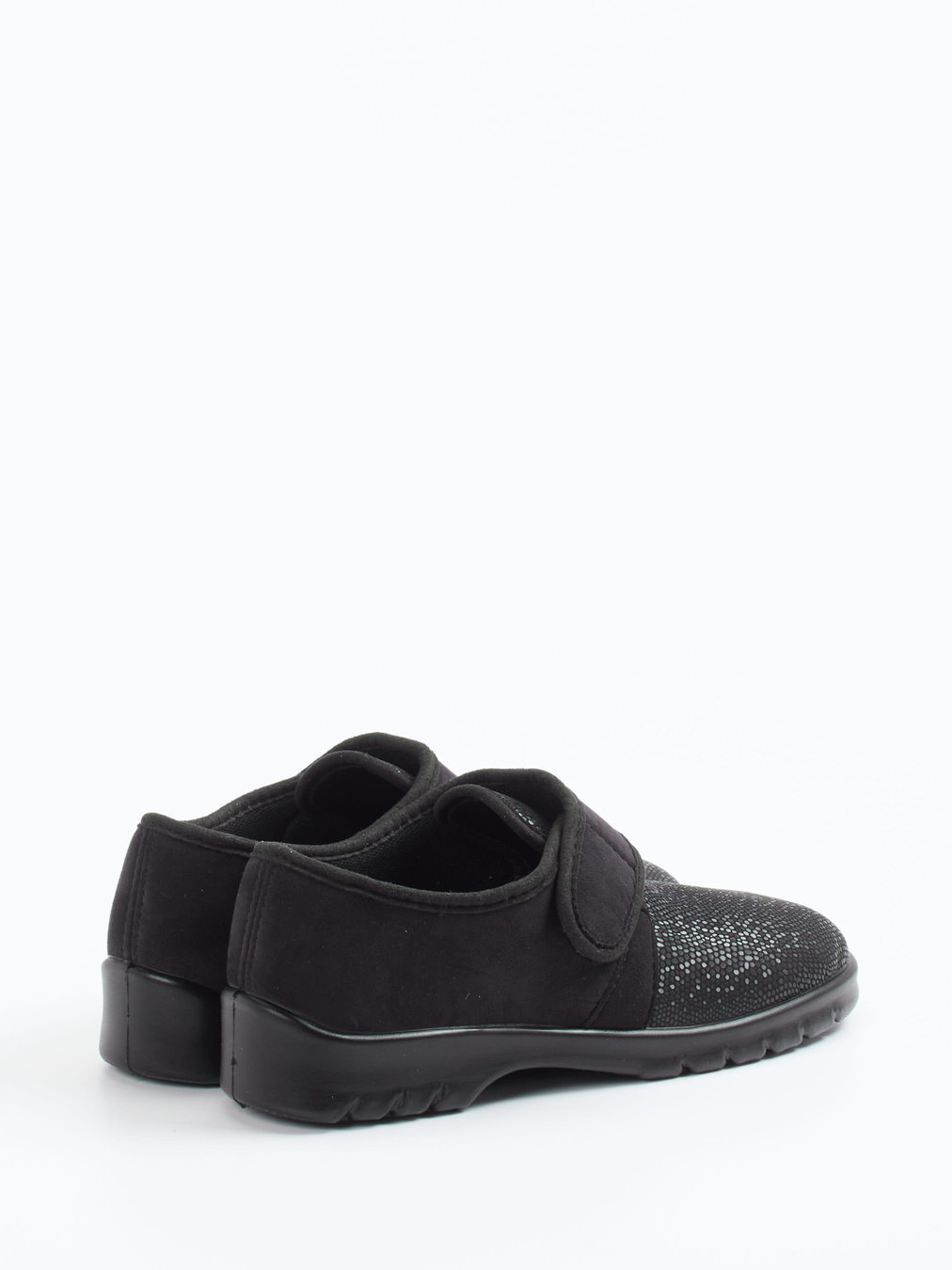 Hausschuh schwarz 7113009001603