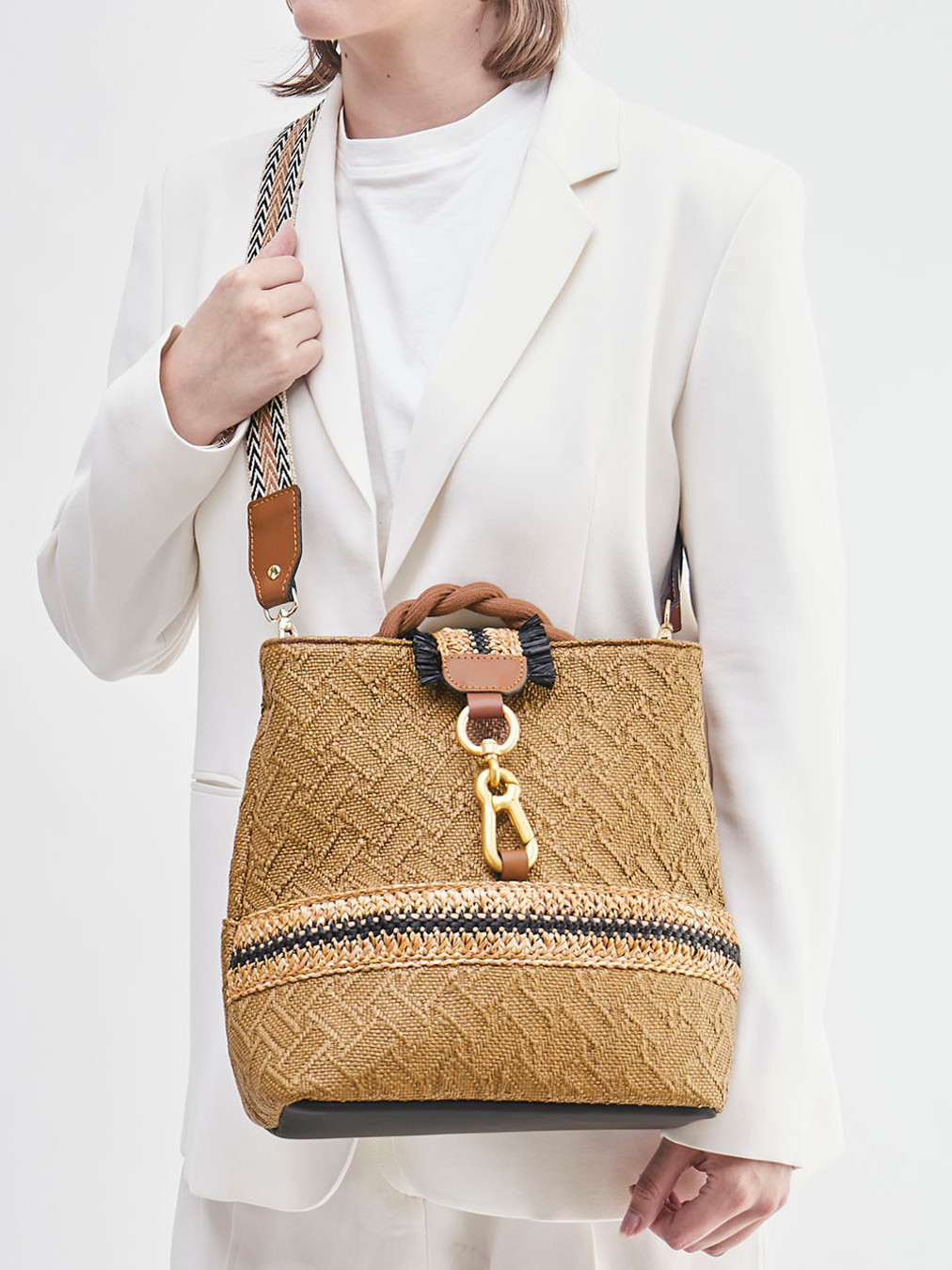 Schultertasche braun 9392229001006