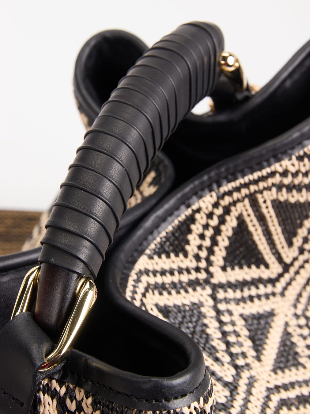 Schultertasche schwarz 9392003000105