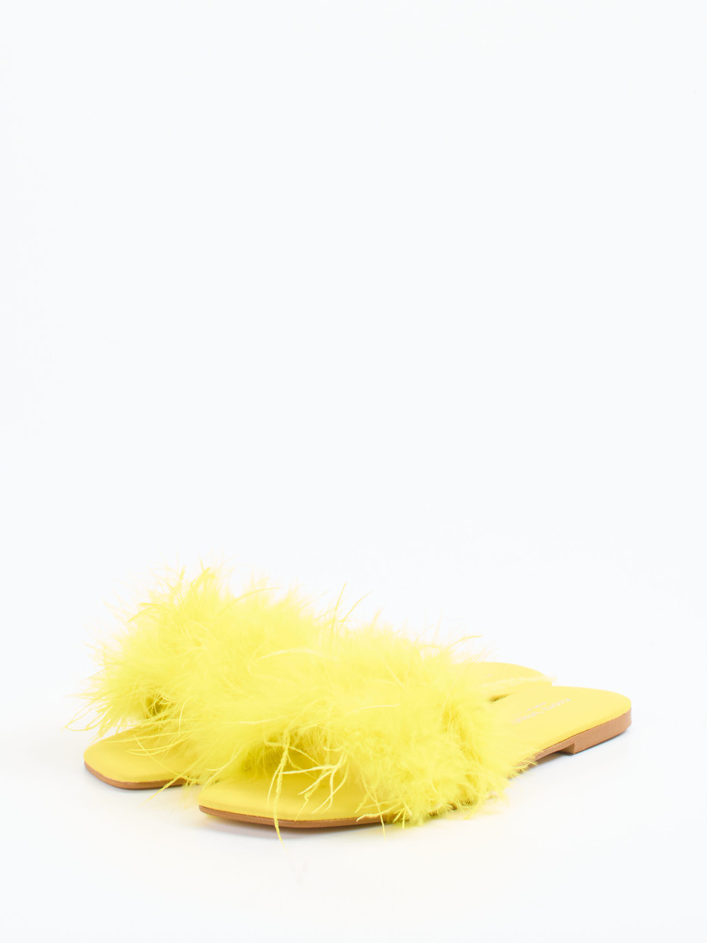 Pantolette gelb 1120859000202