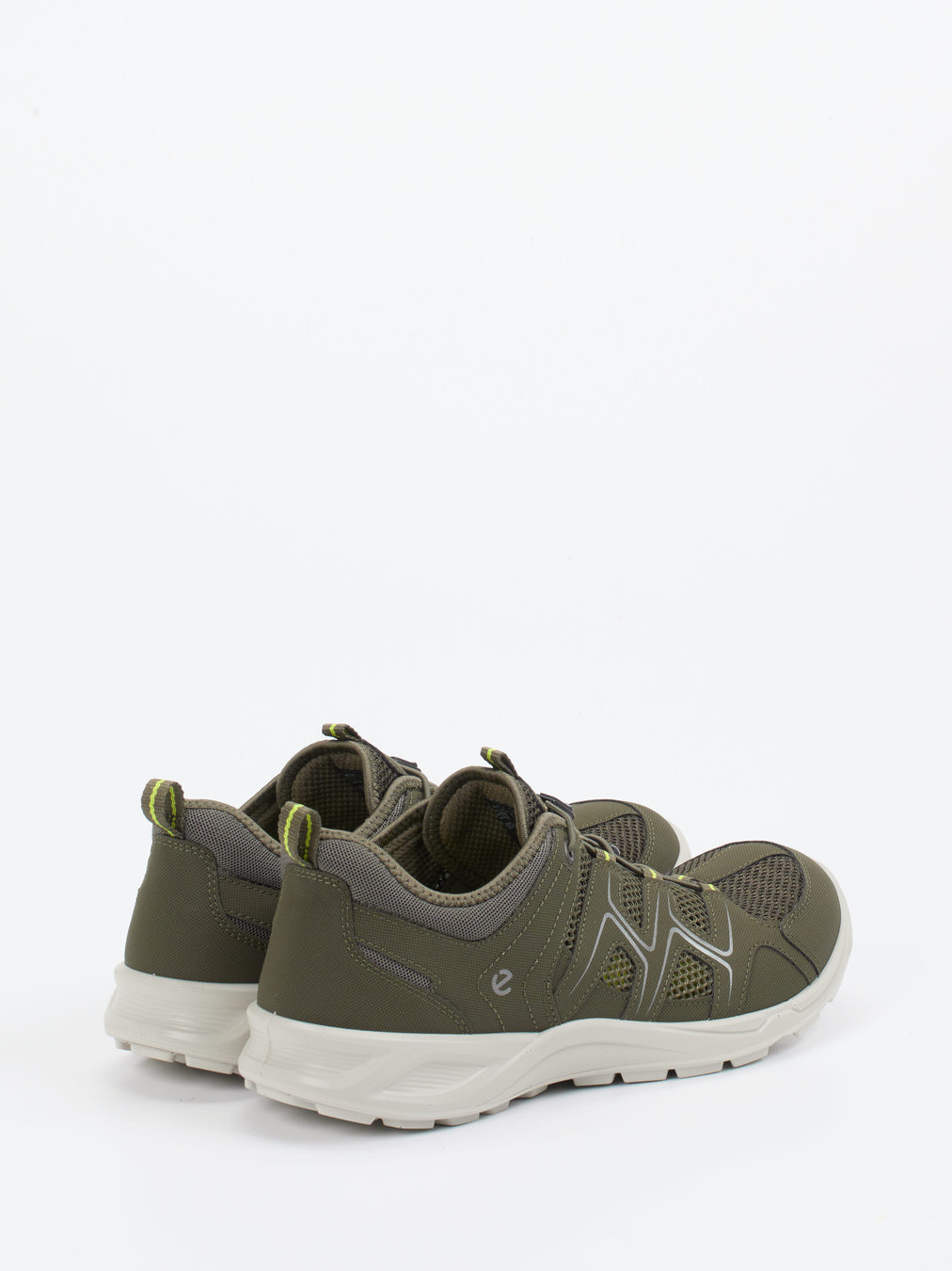 Schnürschuh grün 4610609001703