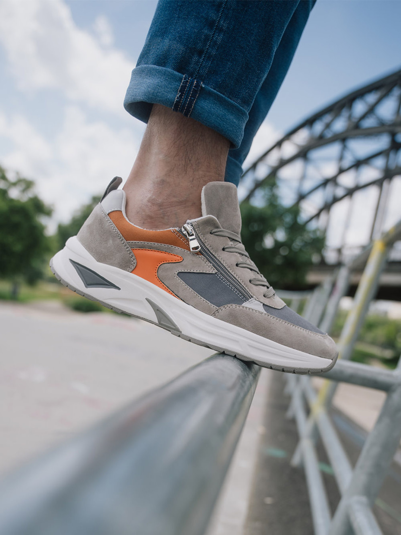 Schnürschuh grau 4651445000102