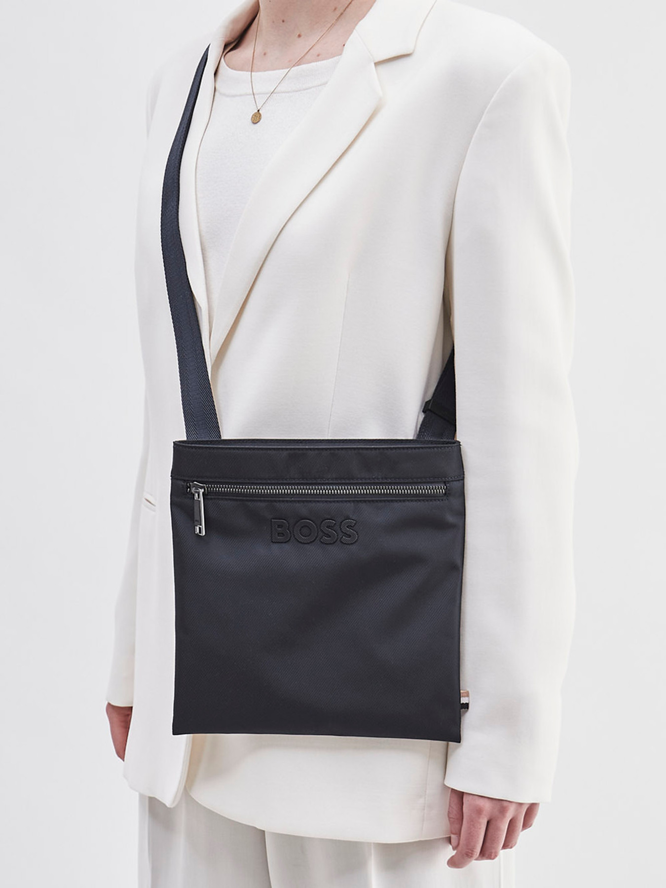 Umhängetasche blau 9501109000106